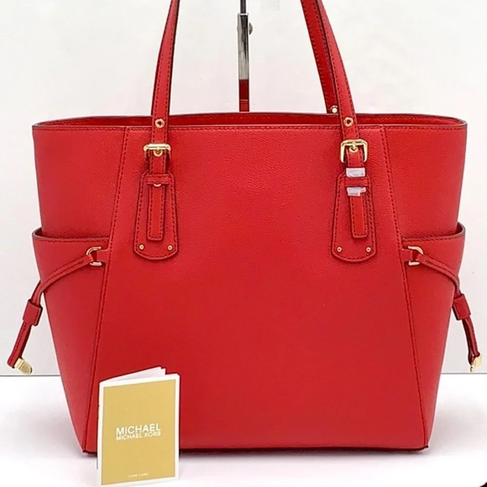 MICHAEL KORS Voyager East West Tote Crimson Color